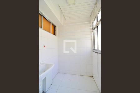 Apartamento para alugar com 65m², 2 quartos e 1 vagaÁrea de Serviço