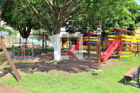 Apartamento para alugar com 65m², 2 quartos e 1 vaga Apartamento para alugar com 65m², 2 quartos e 1 vagaÁrea Comum - Playground