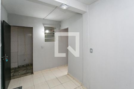 Sala/cozinha de casa para alugar com 1 quarto, 25m² em Parque Regina, São Paulo