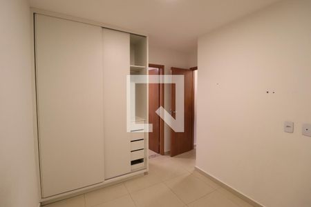 Suíte de apartamento para alugar com 2 quartos, 74m² em Grand Ville, Uberlândia