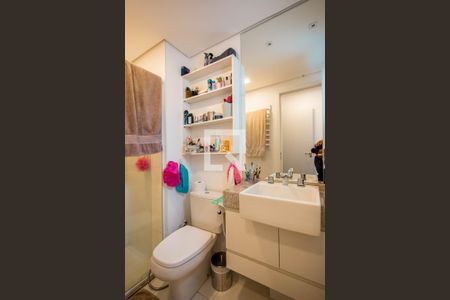 Apartamento para alugar com 79m², 2 quartos e 2 vagasBanheiro Suite