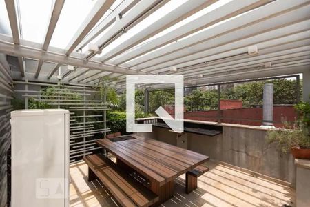 Studio à venda com 40m², 1 quarto e 1 vaga Studio à venda com 40m², 1 quarto e 1 vagaÁrea comum - Churrasqueira