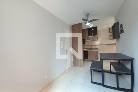 Sala de apartamento para alugar com 2 quartos, 42m² em Jardim São José, Campinas