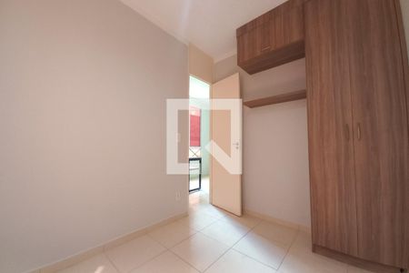 Quarto 2 de apartamento para alugar com 2 quartos, 42m² em Jardim São José, Campinas