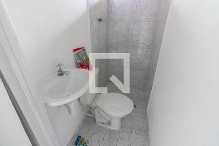 Banheiro  de casa para alugar com 1 quarto, 37m² em Vila Cruzeiro, São Paulo