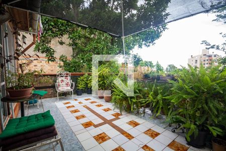 Casa à venda com 200m², 3 quartos e 3 vagasVaranda