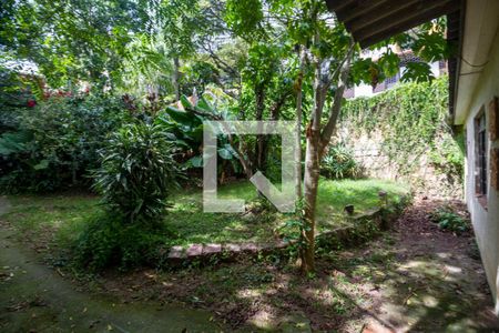 Casa à venda com 200m², 3 quartos e 3 vagasQuintal