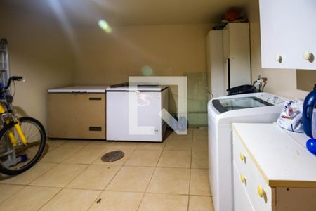 Casa à venda com 200m², 3 quartos e 3 vagasÁrea de Serviço