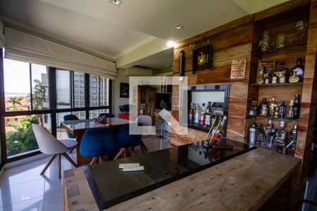 Apartamento à venda com 206m², 3 quartos e 3 vagasCozinha