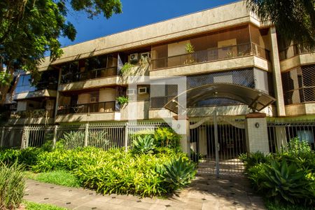 Apartamento à venda com 206m², 3 quartos e 3 vagasFachada