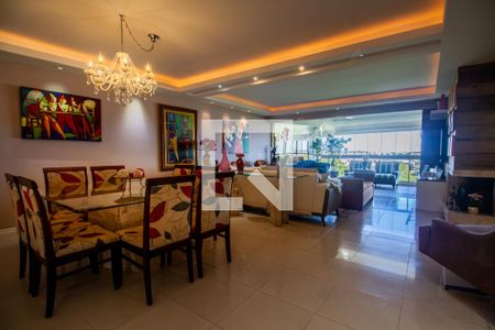 Sala de apartamento à venda com 3 quartos, 206m² em Cristal, Porto Alegre