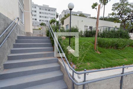 Apartamento para alugar com 48m², 2 quartos e 1 vaga Apartamento para alugar com 48m², 2 quartos e 1 vagaEntrada