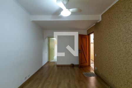 Casa para alugar com 109m², 3 quartos e 2 vagas Casa para alugar com 109m², 3 quartos e 2 vagasSala
