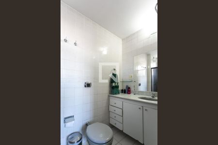 Apartamento à venda com 170m², 3 quartos e 2 vagasBanheiro da Suíte