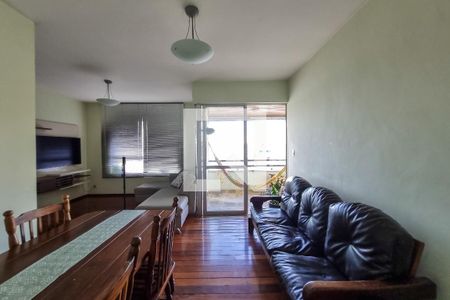 Apartamento à venda com 170m², 3 quartos e 2 vagasSala
