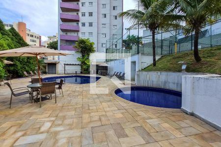 Apartamento à venda com 170m², 3 quartos e 2 vagasÁrea comum - Piscina