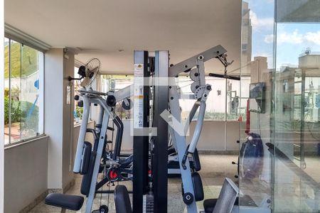 Apartamento à venda com 170m², 3 quartos e 2 vagasÁrea comum - Academia