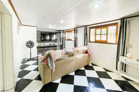 Sala de casa à venda com 2 quartos, 192m² em Vicentina, São Leopoldo