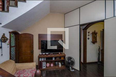 Casa para alugar com 270m², 5 quartos e 4 vagasSala 4