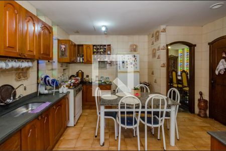 Casa para alugar com 270m², 5 quartos e 4 vagasCozinha