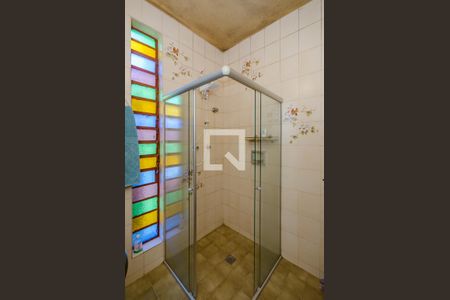 Casa para alugar com 270m², 5 quartos e 4 vagasBanheiro Social