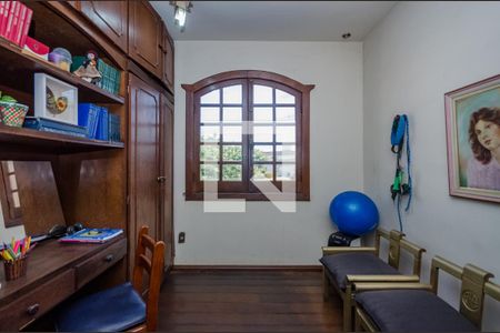 Casa para alugar com 270m², 5 quartos e 4 vagasQuarto 5