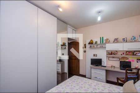 Casa para alugar com 270m², 5 quartos e 4 vagasQuarto 4