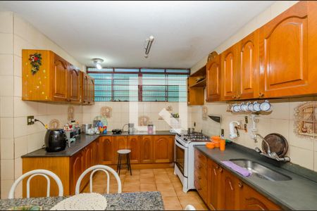 Casa para alugar com 270m², 5 quartos e 4 vagasCozinha