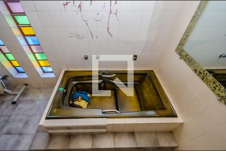 Casa para alugar com 270m², 5 quartos e 4 vagasBanheiro da Suíte 1