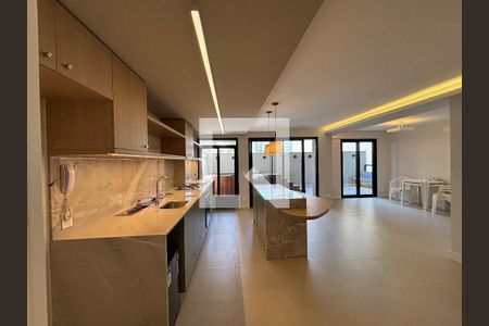 Cozinha de apartamento à venda com 2 quartos, 117m² em Botafogo, Rio de Janeiro