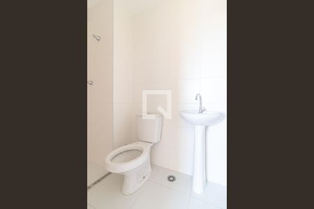 Banheiro de apartamento para alugar com 1 quarto, 26m² em Barra Funda, São Paulo