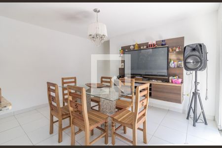 Casa de condomínio para alugar com 250m², 4 quartos e 3 vagasSala 1 (anexo)