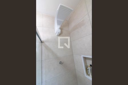 Casa de condomínio para alugar com 250m², 4 quartos e 3 vagasSuíte 1  - banheiro