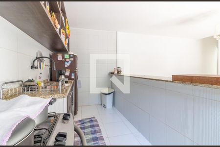 Casa de condomínio para alugar com 250m², 4 quartos e 3 vagasCozinha (anexo)