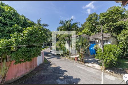 Casa de condomínio para alugar com 250m², 4 quartos e 3 vagasSuíte 1  - vista