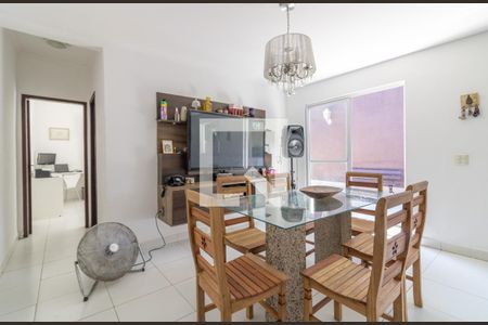 Casa de condomínio para alugar com 250m², 4 quartos e 3 vagasSala 1 (anexo)