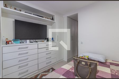 Casa de condomínio para alugar com 250m², 4 quartos e 3 vagasSuíte 2