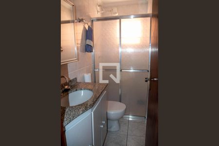 Banheiro de apartamento para alugar com 1 quarto, 40m² em Vila Leonor, São Paulo