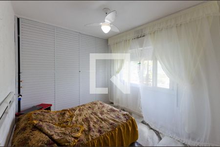 Suíte de apartamento para alugar com 3 quartos, 192m² em Embaré, Santos