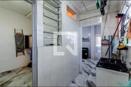 Apartamento para alugar com 192m², 3 quartos e 2 vagas Apartamento para alugar com 192m², 3 quartos e 2 vagasÁrea de serviço