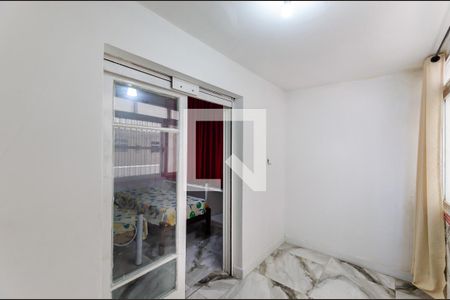 Apartamento para alugar com 192m², 3 quartos e 2 vagas Apartamento para alugar com 192m², 3 quartos e 2 vagasQuarto 3