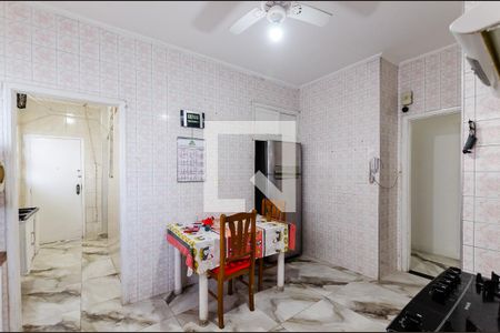 Apartamento para alugar com 192m², 3 quartos e 2 vagas Apartamento para alugar com 192m², 3 quartos e 2 vagasCozinha