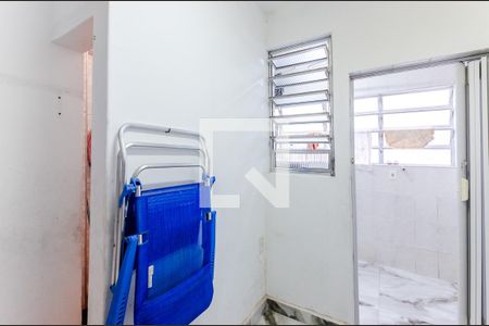 Apartamento para alugar com 192m², 3 quartos e 2 vagas Apartamento para alugar com 192m², 3 quartos e 2 vagasQuarto de serviço