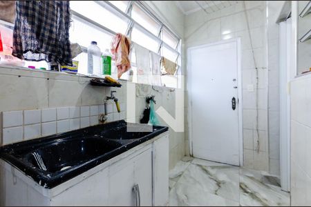 Apartamento para alugar com 192m², 3 quartos e 2 vagas Apartamento para alugar com 192m², 3 quartos e 2 vagasÁrea de serviço