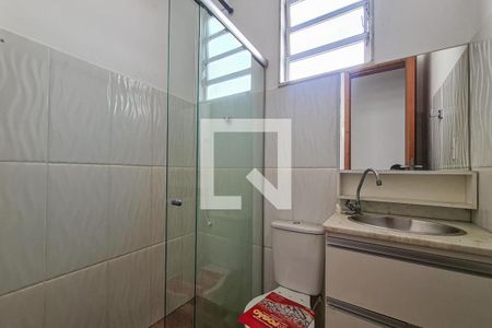 Banheiro de casa para alugar com 1 quarto, 35m² em Madureira, Rio de Janeiro