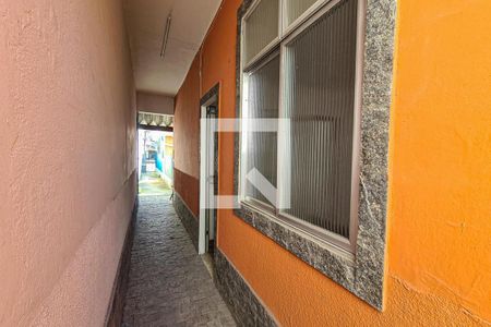 Fachada de casa para alugar com 1 quarto, 35m² em Madureira, Rio de Janeiro