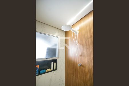 Casa para alugar com 200m², 3 quartos e 3 vagas Casa para alugar com 200m², 3 quartos e 3 vagasChuveiro