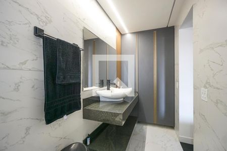 Casa para alugar com 200m², 3 quartos e 3 vagas Casa para alugar com 200m², 3 quartos e 3 vagasBanheiro da suíte