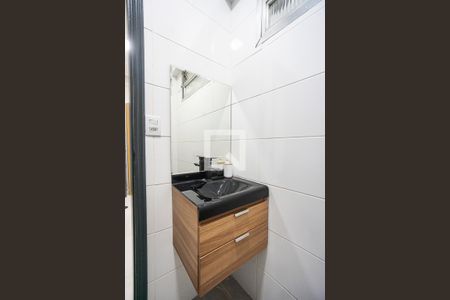 Casa para alugar com 200m², 3 quartos e 3 vagas Casa para alugar com 200m², 3 quartos e 3 vagasBanheiro de serviço