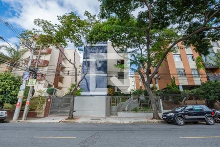 Apartamento para alugar com 95m², 2 quartos e 1 vaga Apartamento para alugar com 95m², 2 quartos e 1 vagaFachada